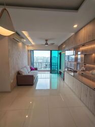 Esparina Residences (D19), Condominium #622640191